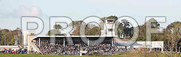 A packed stand - CU2D9384-e